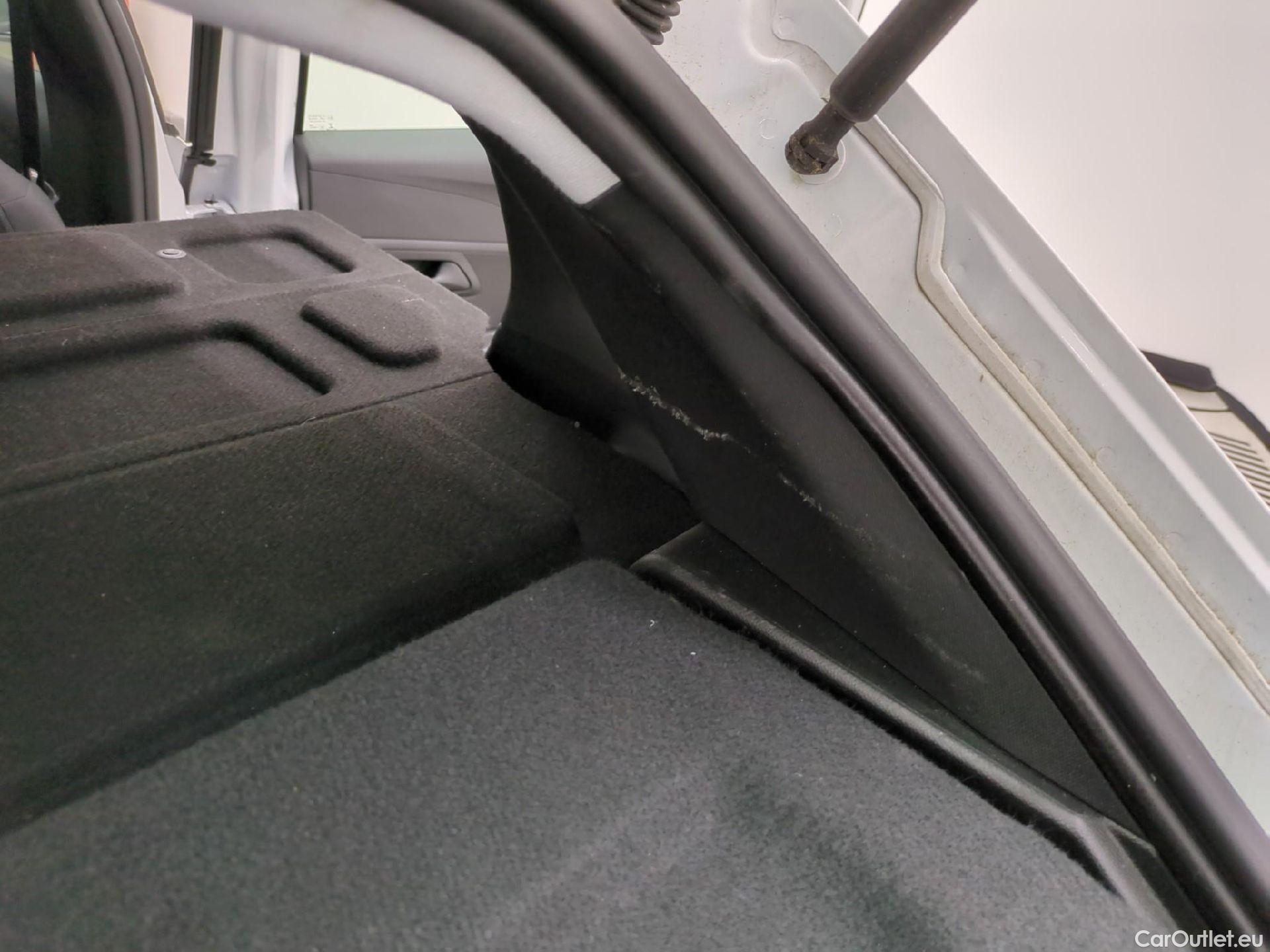  Peugeot  208  Premium 1.2 PureTech 75CV BVM5 E6d #7