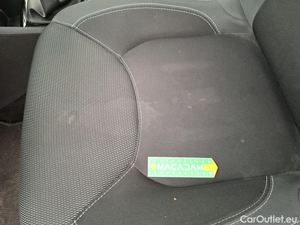  Renault  Clio  IV Air MediaNav 1.5 dCi 75CV BVM5 E6 #48