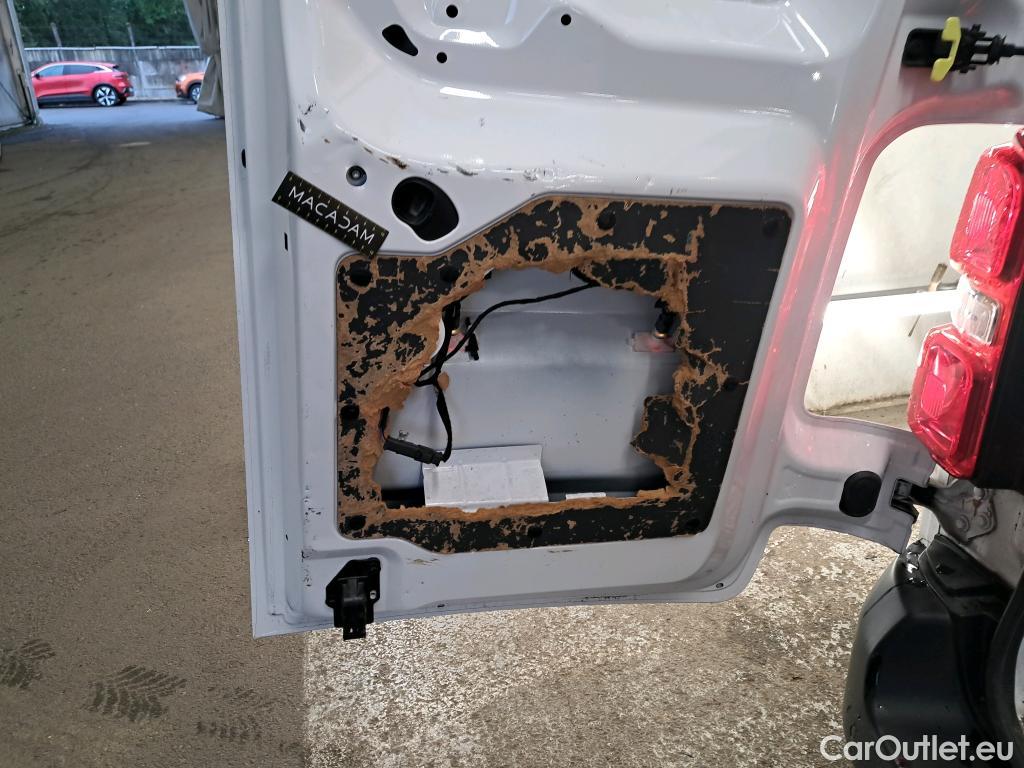  Citroen  Jumpy  Fourgon Club M 1.5 BlueHDi 100CV BVM6 E6d #35