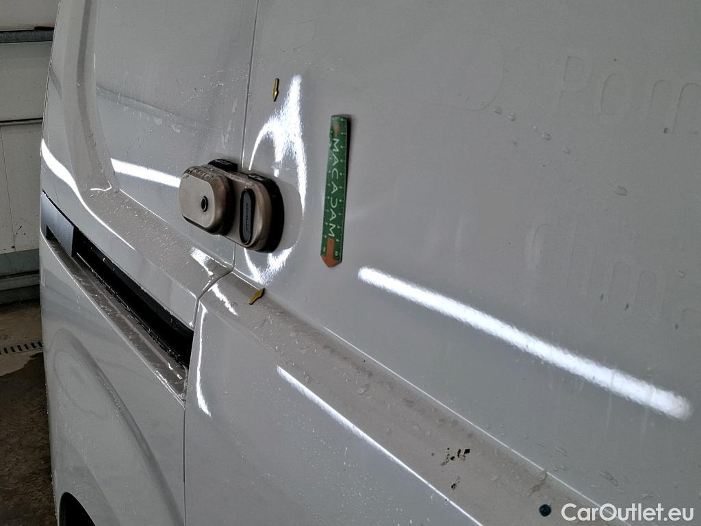  Citroen  Berlingo CITROEN  Van / 2018 / 4P / Fourgonnette Taille M 650kg BlueHDi 100 S&S BVM Club #6