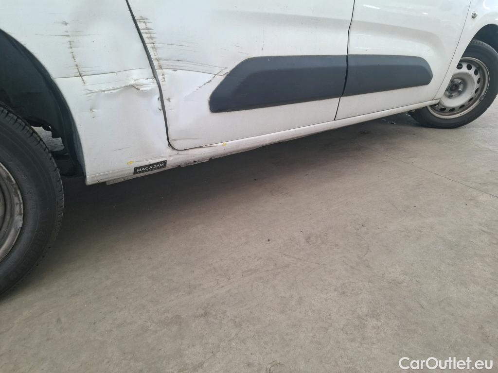  Citroen  Berlingo  Fourgon Club XL 950 1.5 BlueHDi 100CV BVM5 E6dT #29