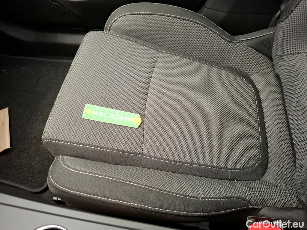  Renault  Megane RENAULT Mégane Société / 2020 / 5P / Berline / VU Air Nav réversible Blue dCi 115 - 21N #12
