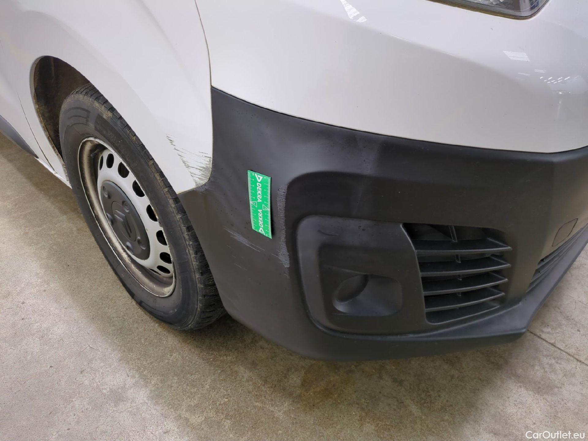  Citroen  Jumpy  Fourgon Club M 1.5 BlueHDi 100CV BVM6 E6d #32