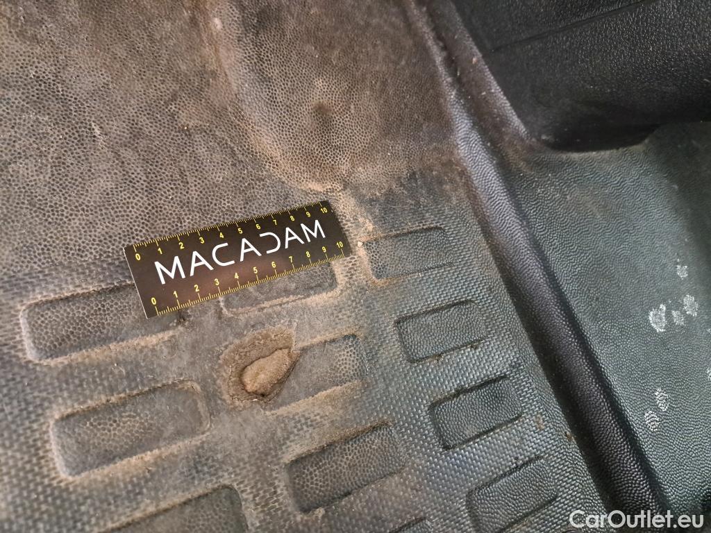 Citroen  Jumpy  Fourgon Club M 1.5 BlueHDi 100CV BVM6 E6d #46