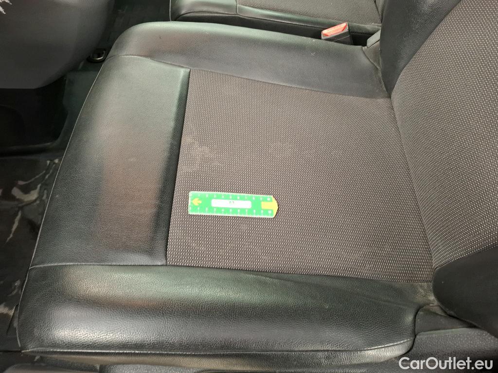  Opel  Vivaro OPEL  / 2019 / 4P / Fourgon tôlé 2.0 Diesel 150 ch Ptac aug L2 Pack Busin #16