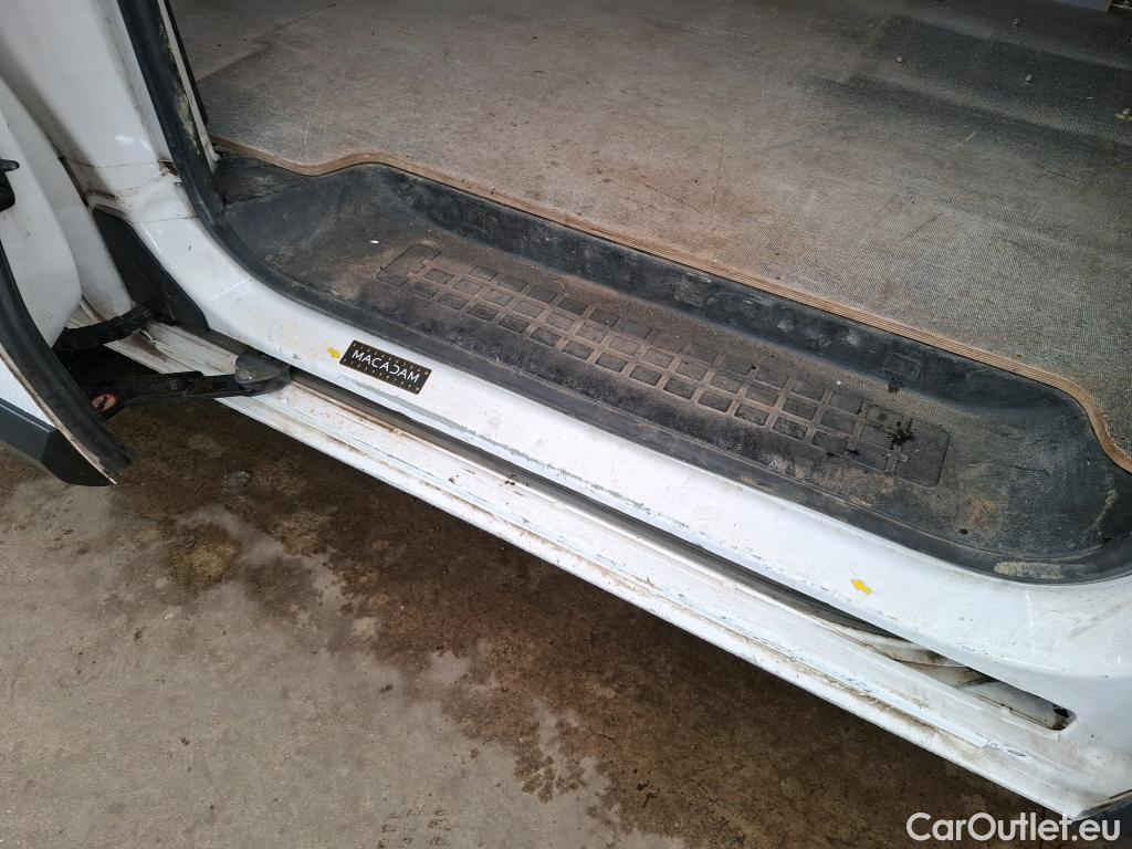  Citroen  Jumpy  Fourgon Club M 2.0 BlueHDi 120CV BVM6 E6dT #23