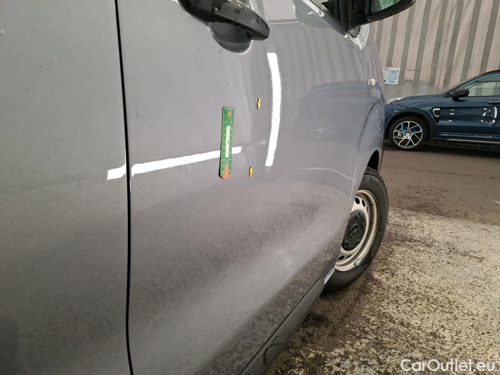  Opel  Vivaro OPEL  / 2019 / 4P / Fourgon tôlé 2.0 Diesel 150 ch Ptac aug L2 Pack Busin #4