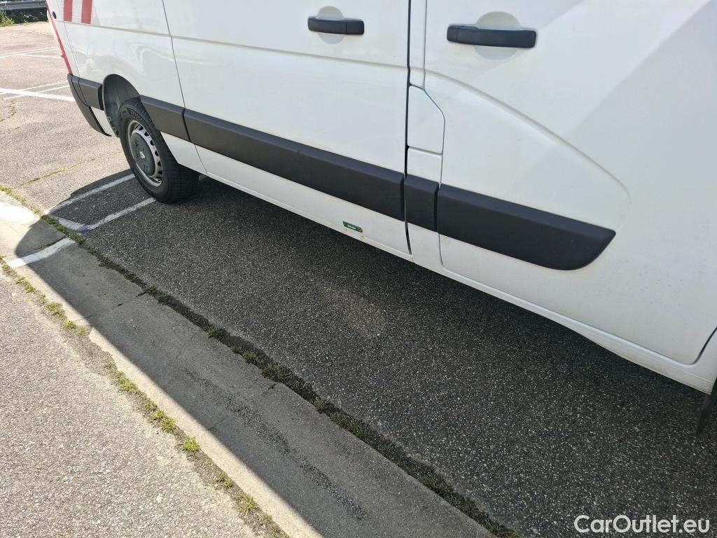  Renault  Master RENAULT  / 2019 / 4P / Fourgon tôlé FG Tr GCF F3500 L2H2 Energy dCi 150 #37