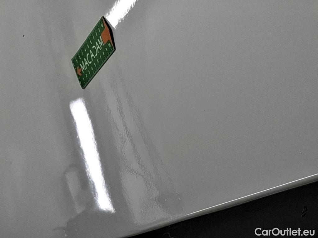  Renault  Master  III Fourgon L2H2 3 3 Grand Confort dCi 135CV BVM6 E6d #12