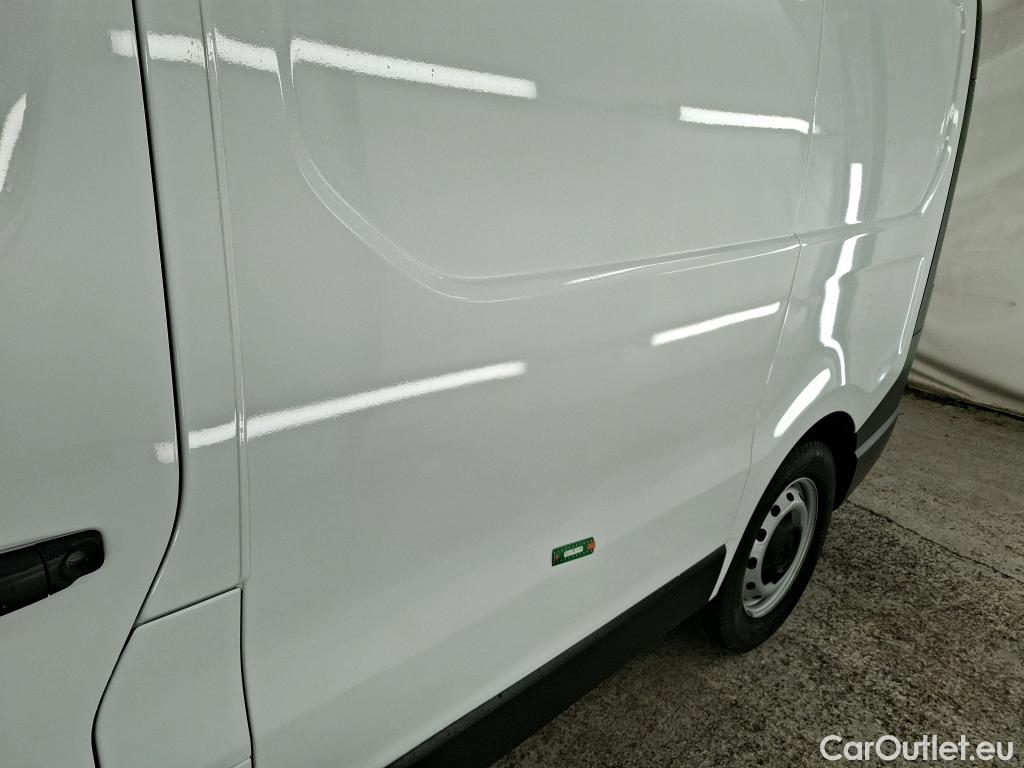  Renault  Trafic RENAULT  / 2021 / 4P / Fourgon tôlé FG CF L1H1 3T Blue dCi 150 EDC #1