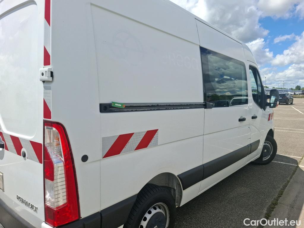  Renault  Master RENAULT  / 2019 / 4P / Fourgon tôlé FG Tr GCF F3500 L2H2 Energy dCi 150 #44