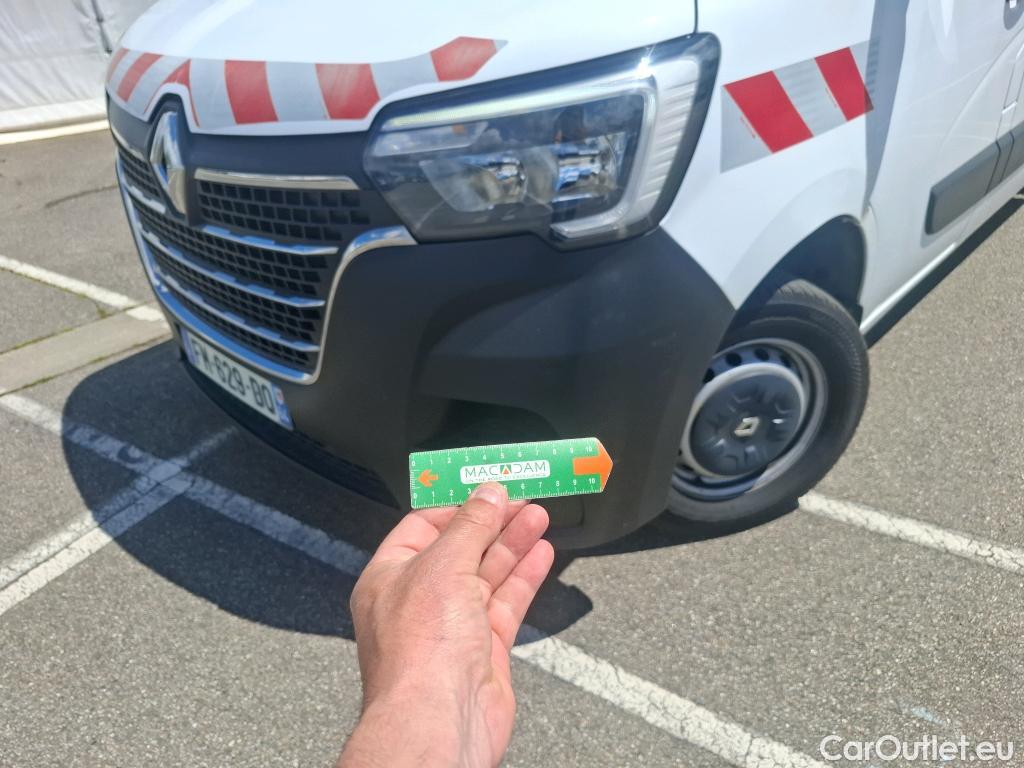  Renault  Master RENAULT  / 2019 / 4P / Fourgon tôlé FG Tr GCF F3500 L2H2 Energy dCi 150 #58