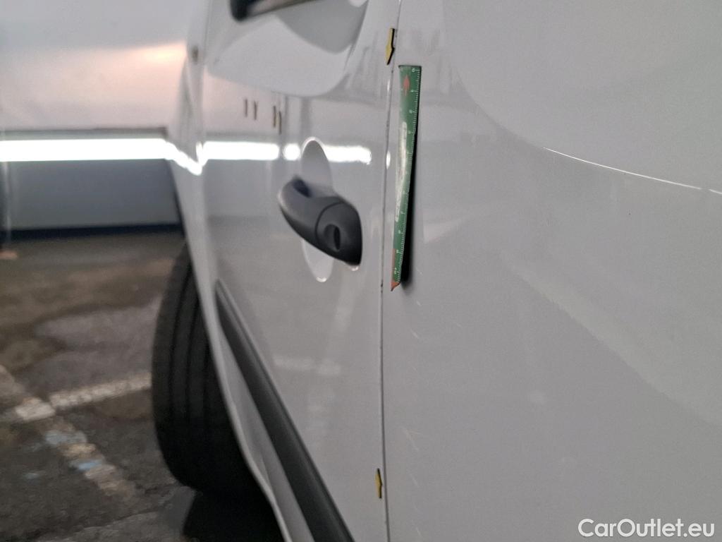  Renault  Kangoo  II Express Extra (Série Spéciale) 1.5 dCi 80CV BVM6 E6dT #18