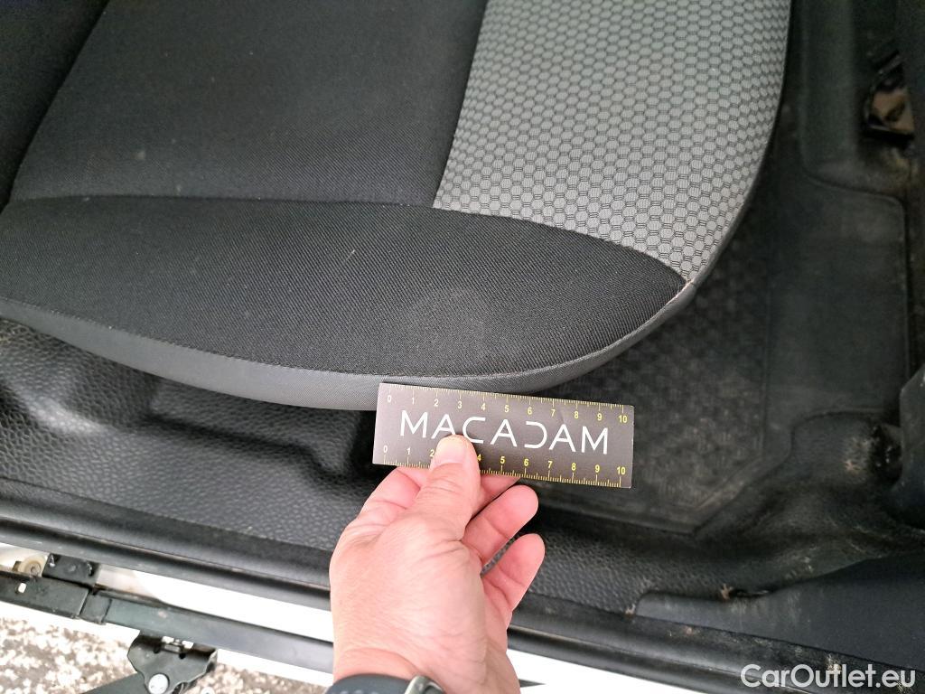  Renault  Kangoo  Express Maxi Extra (Série Spéciale) - Cab. Appr. 1.5 dCi 110CV BVM6 E6 #9