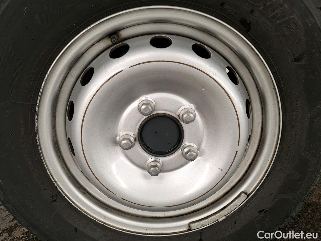  Renault  Master  III Fourgon L2H2 3 3 Grand Confort dCi 135CV BVM6 E6d #15