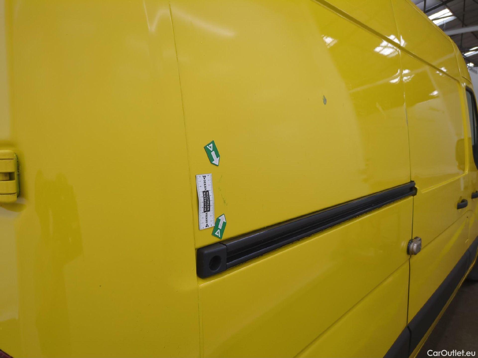  Renault  Master RENAULT  / 2019 / 4P / Fourgon tôlé FG Tr GCF F3500 L2H2 Energy dCi 150 #19
