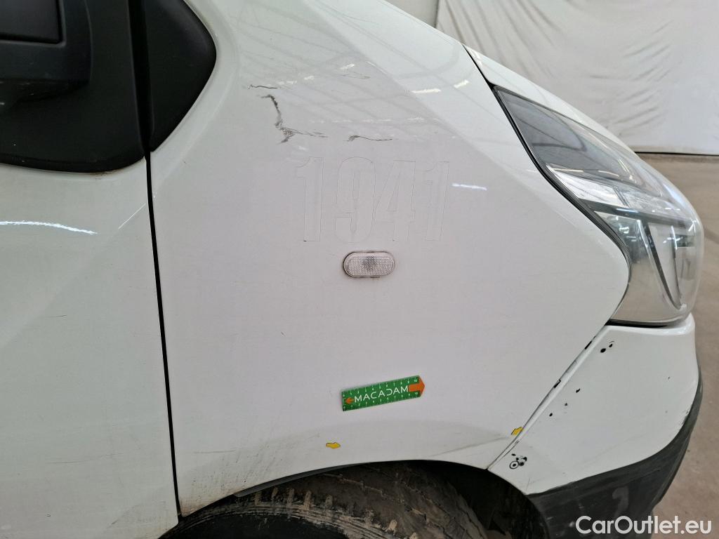  Renault  Trafic RENAULT  VU 4p Fourgon FG GCF L2H1 1300 dCi 120 #30