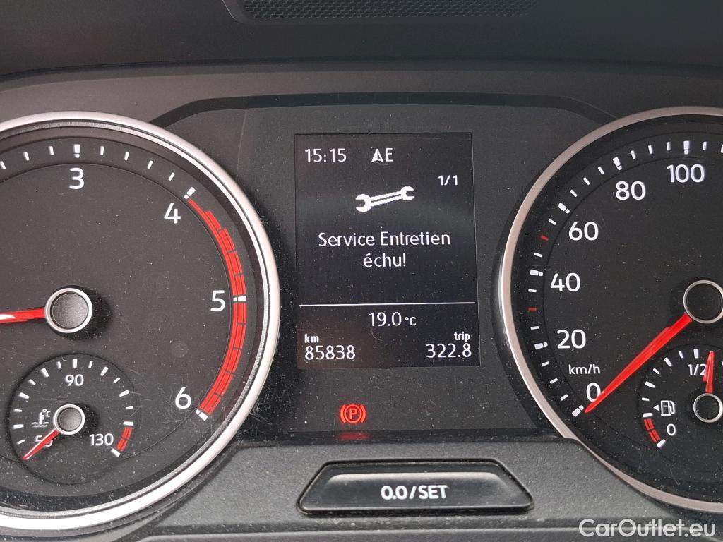  Volkswagen  Crafter VOLKSWAGEN  / 2017 / 4P / Fourgon tôlé 2.0 TDI 140 35 L3H3 Business Line Plus #29