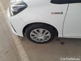  Toyota  Yaris TOYOTA  / 2017 / 5P / BERLINA 1.5 HYBRID COOL MY18 #20
