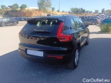  Volvo  XC 40 VOLVO XC40 / 2017 / 5P / SUV T2 MOMENTUM CORE #2