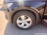  Volvo  XC 40 VOLVO XC40 / 2017 / 5P / SUV T2 MOMENTUM CORE #17