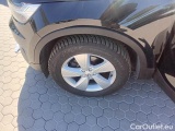  Volvo  XC 40 VOLVO XC40 / 2017 / 5P / SUV T2 MOMENTUM CORE #66