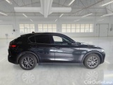  Alfa Romeo   STELVIO ALFA ROMEO / 2017 / 5P / SUV 2.2 TURBO DIESEL 190CV BUSINESS AT8 Q4 #7