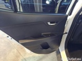  KIA  STONIC KIA  / 2017 / 5P / SUV 1.2 DPI STYLE #90