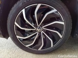  Volkswagen  Golf  VOLKSWAGEN / 2019 / 5P / BERLINA 1.5 ETSI EVO ACT 96KW LIFE DSG #88
