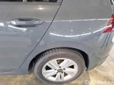  Volkswagen  Golf  VOLKSWAGEN / 2019 / 5P / BERLINA 2.0 TDI SCR 85KW LIFE DSG #47