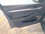  Volkswagen  Golf  VOLKSWAGEN / 2019 / 5P / BERLINA 2.0 TDI SCR 85KW LIFE DSG #67