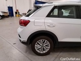  Volkswagen  T-ROC VOLKSWAGEN  / 2017 / 5P / SUV 2.0 TDI SCR BUSINESS DSG 4MOTION #45