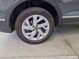  Volkswagen  Tiguan VOLKSWAGEN  / 2020 / 5P / SUV 2.0 TDI SCR 110KW LIFE DSG 4MOTION #18