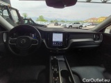  Volvo  XC60 VOLVO  / 2021 / 5P / SUV B4 D AUTOMATICO PLUS DARK #3
