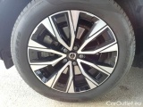  Volvo  XC60 VOLVO  / 2021 / 5P / SUV B4 D AUTOMATICO PLUS DARK #76