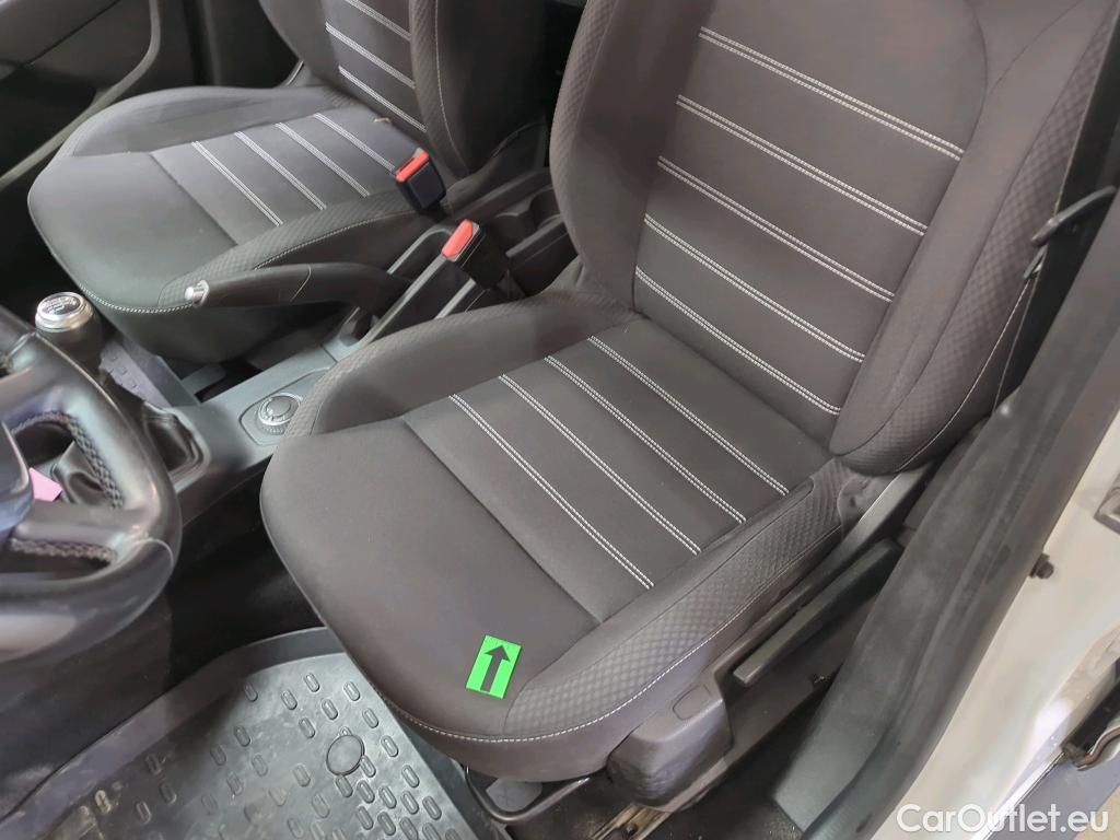  Dacia  Duster 1.5 Blue dCi 115CP Comfort 4WD #5