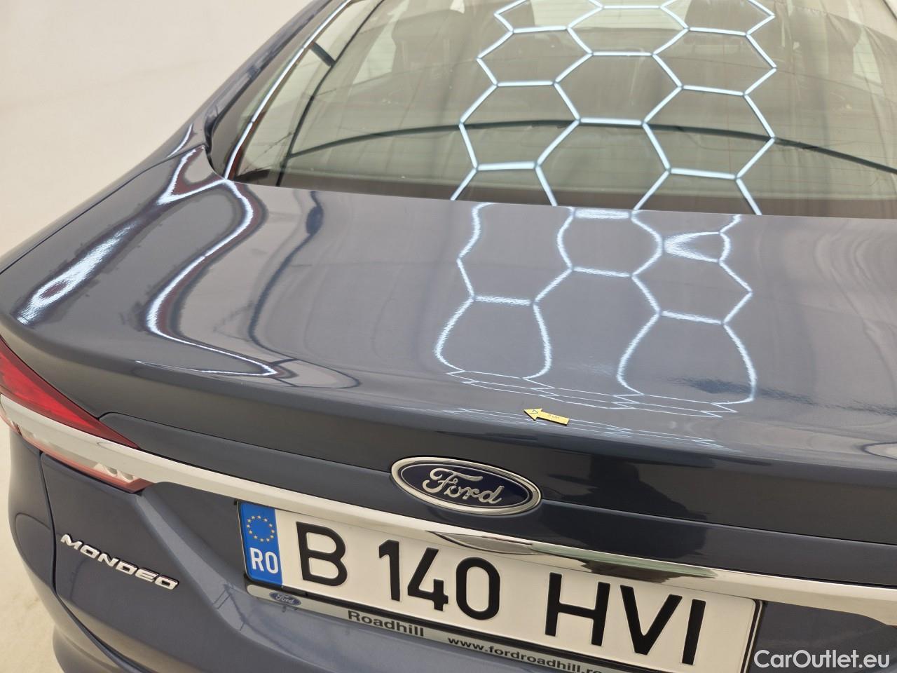  Ford  Mondeo 2.0 Hybrid Titanium ECVT #40