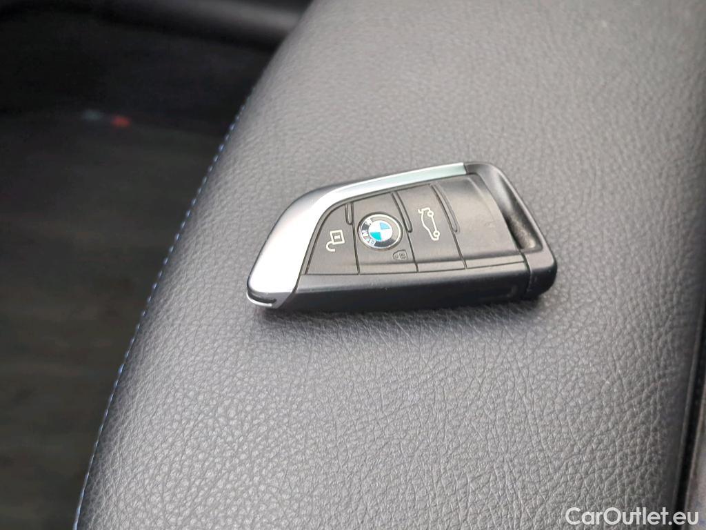 Bmw  X1 2.0 xDrive18d #8
