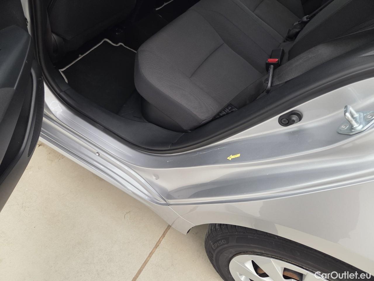  Toyota  Corolla 1.8 Hybrid Business HSD E-CVT #56