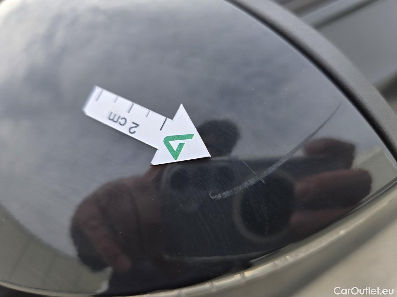  Volkswagen  Golf  Life 1.0 TSI #8