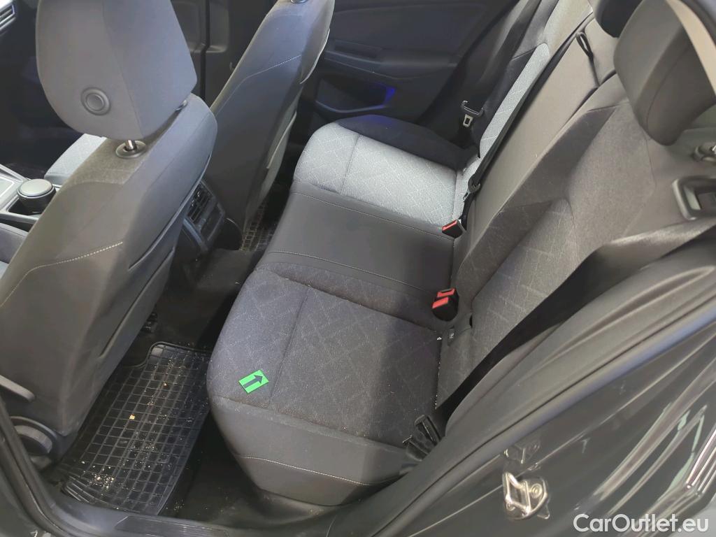  Volkswagen  Golf  Life 1.0 eTSI DSG mild-Hybrid #16