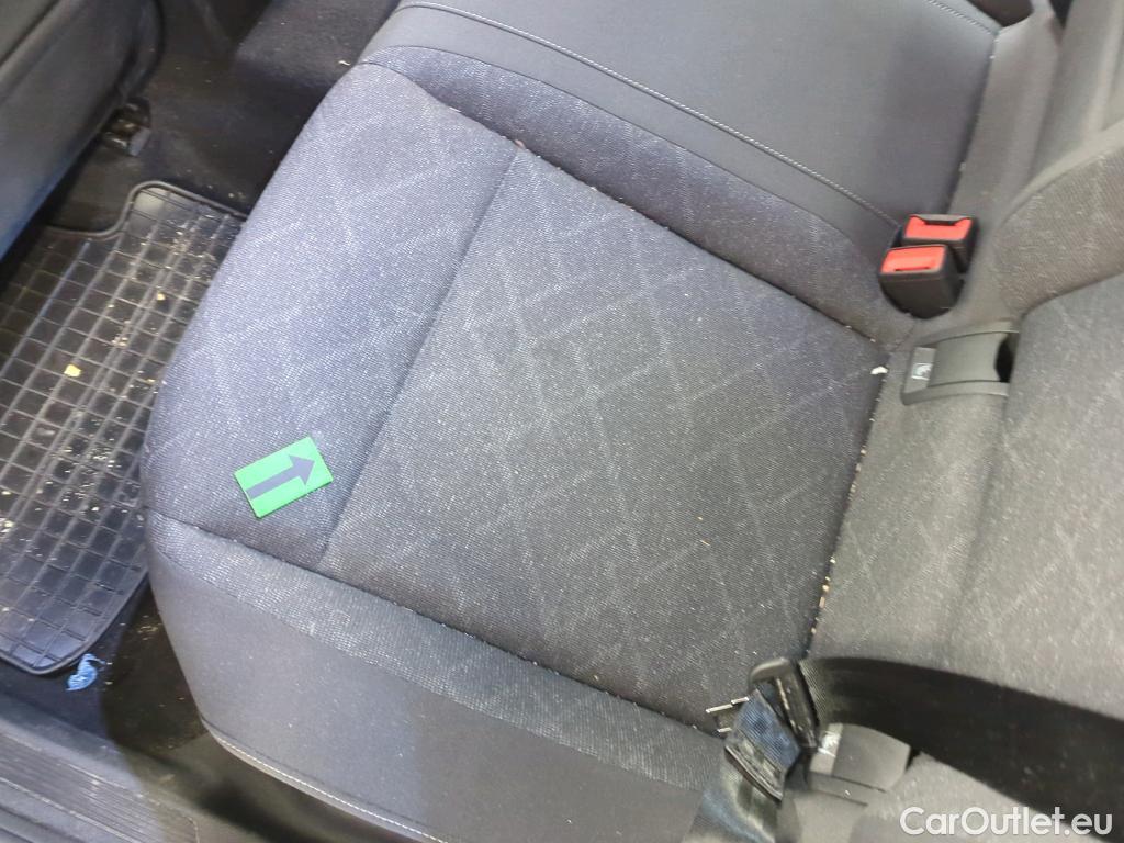  Volkswagen  Golf  Life 1.0 eTSI DSG mild-Hybrid #17
