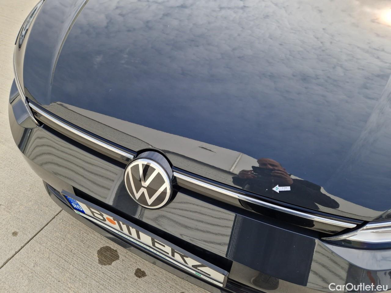  Volkswagen  Golf  Life 1.0 TSI #11