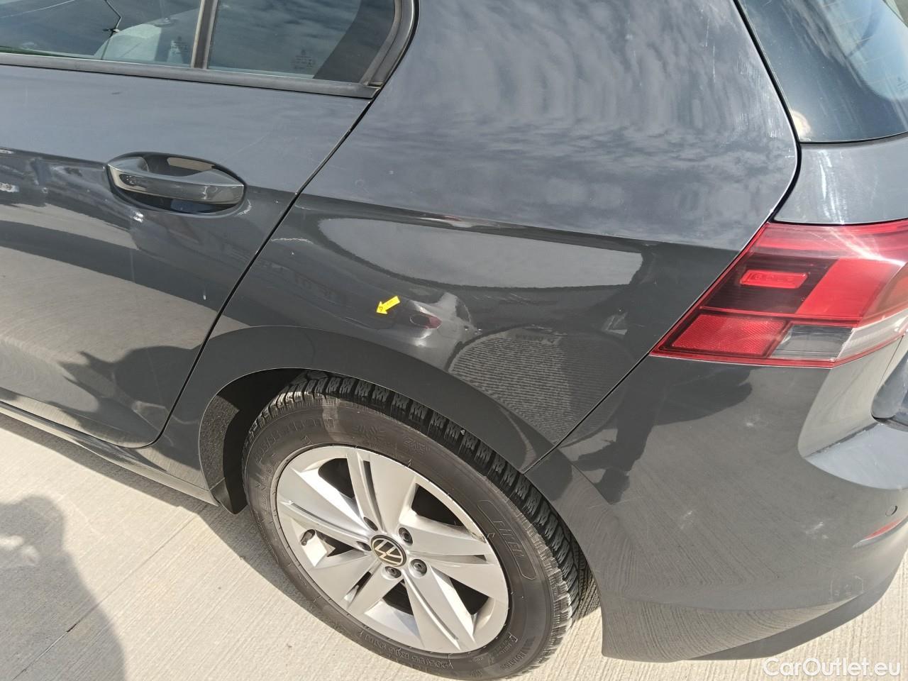  Volkswagen  Golf  Life 1.0 TSI #33