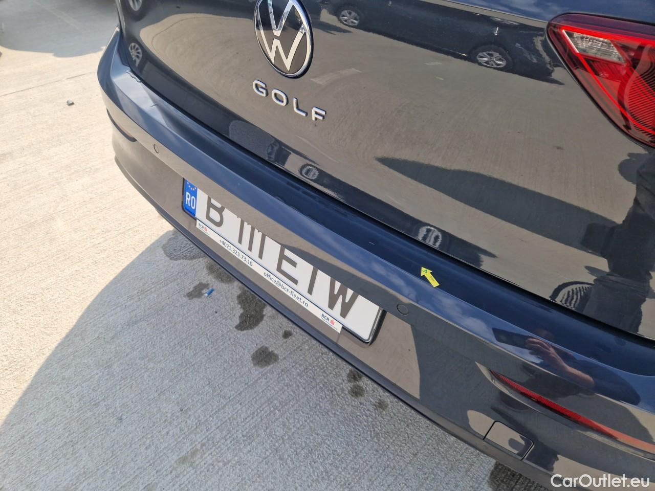  Volkswagen  Golf  Life 1.0 TSI #25