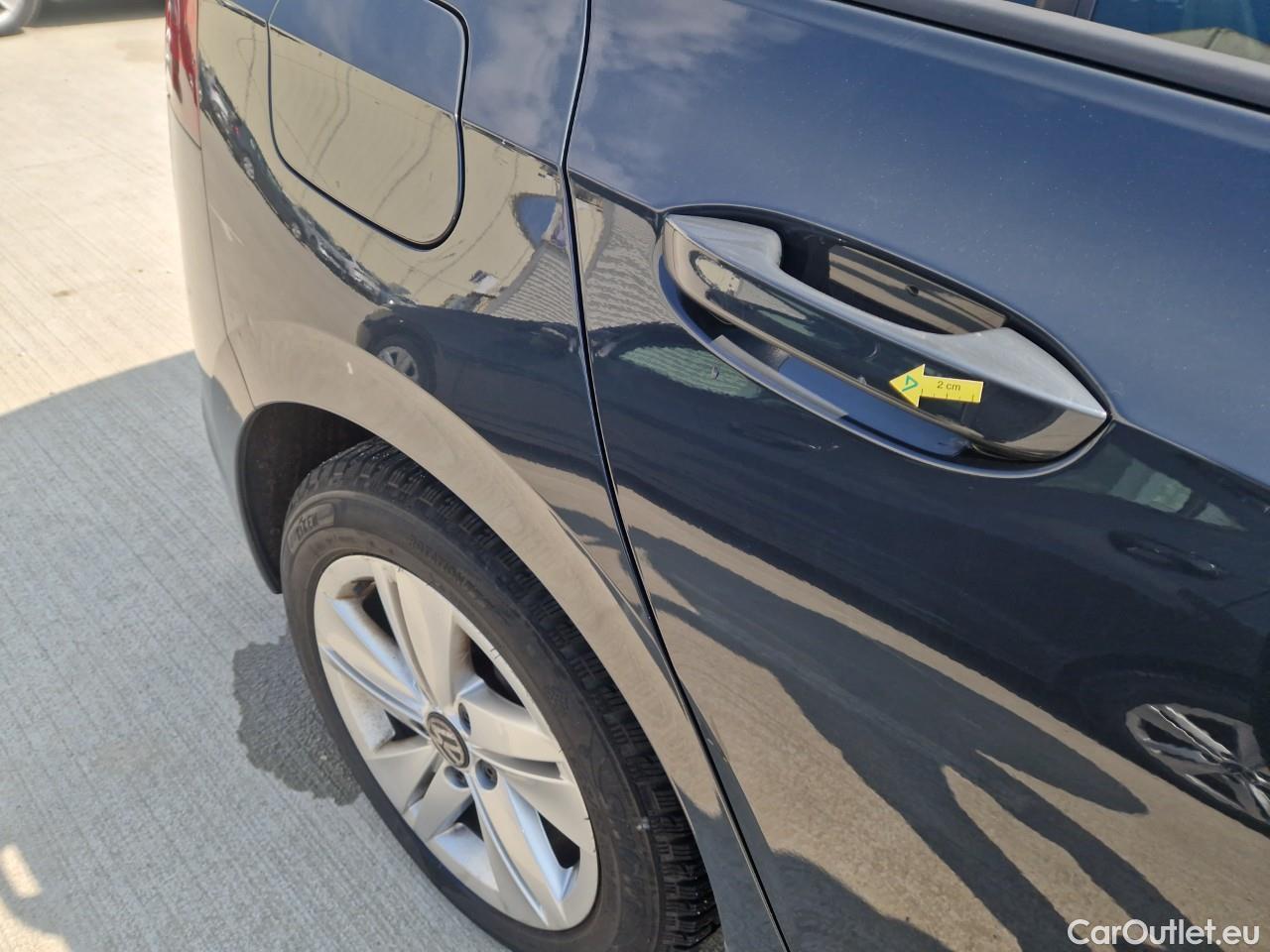  Volkswagen  Golf  Life 1.0 TSI #21