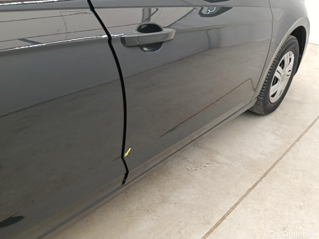  Volkswagen  Polo 1.0 80CP Trendline #8