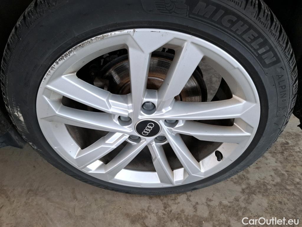  Audi  A3 AUDI  Sportback / 2020 / 5P / Berline 40 TFSI e 204 S Tronic Business Line / VO RECONDITIONNE - PHOTOS AVANT RECONDITIONNEMENT #3