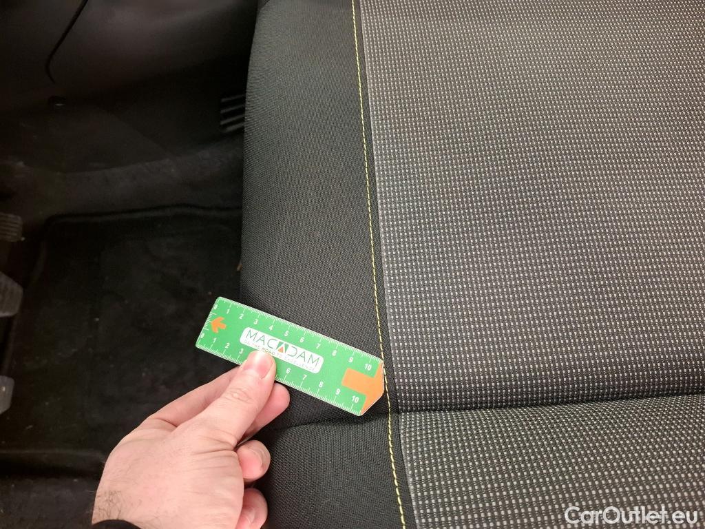  Citroen  C3  Max 1.2 PureTech 80CV BVM5 6E / VO RECONDITIONNE - PHOTOS AVANT RECONDITIONNEMENT #5