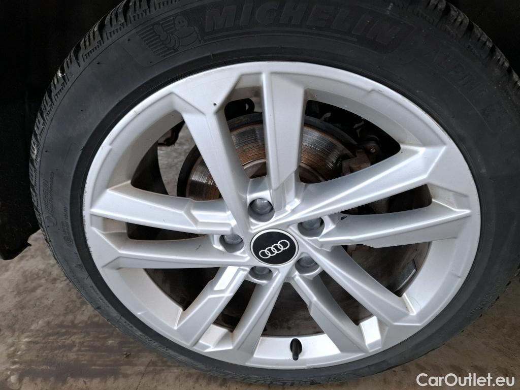  Audi  A3 AUDI  Sportback / 2020 / 5P / Berline 40 TFSI e 204 S Tronic Business Line / VO RECONDITIONNE - PHOTOS AVANT RECONDITIONNEMENT #5